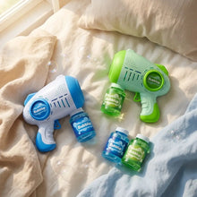 Deux pistolets à bulles bleus et blancs avec lumières led et bouteilles de solution pour déguisement carnaval enfants