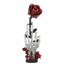 Main de squelette avec rose Halloween en briques – 357 pièces