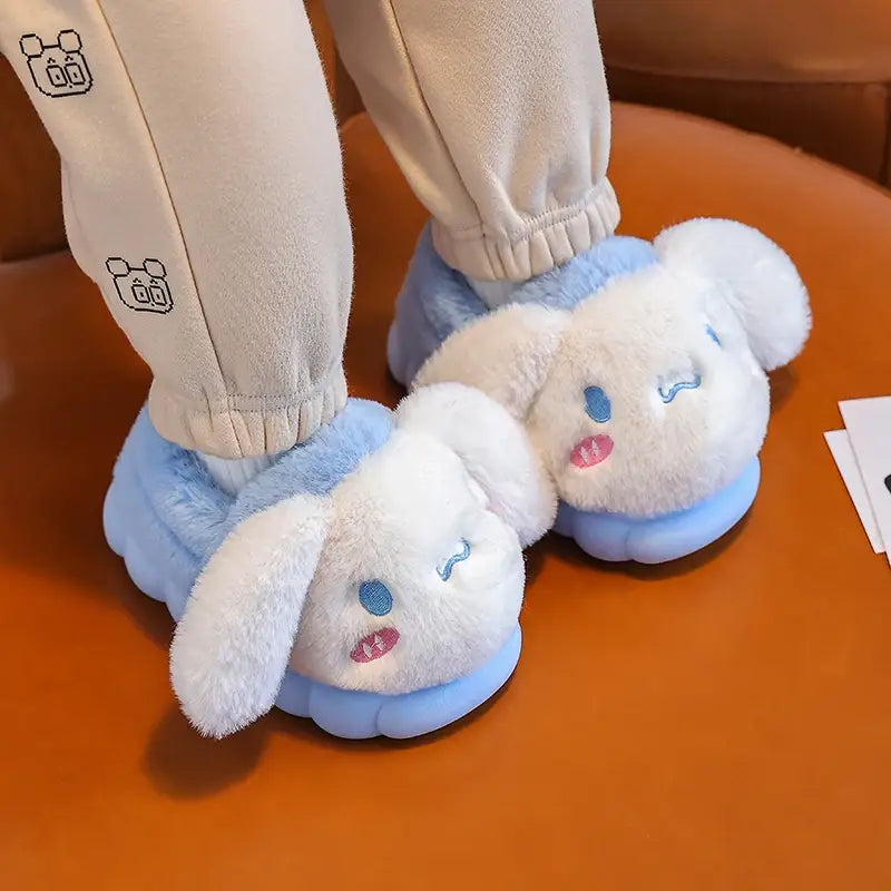 Chaussons peluche Hello Kitty