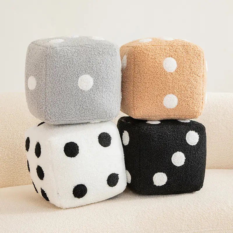 Coussin en peluche Cube de dés