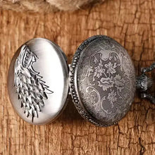 Montre à gousset loup à quartz argentée avec tête de loup gravée et motifs floraux vintage en argent