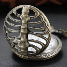 Montre à gousset squelette finition bronze en laiton antique avec chaine ornée pour halloween