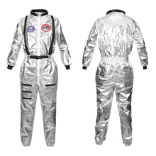 Déguisement astronaute halloween pour adulte en combinaison argentée réfléchissante avec bordures noires et patchs poitrine