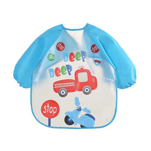 Bavoir tablier à manches longues bleu et blanc pour enfant avec camion de pompiers rouge, scooter bleu et panneaux de signalisation