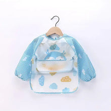 Bavoir tablier à manches longues bleu et blanc avec motif nuage souriant pour enfant