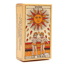 Carte tarot de marseille le soleil avec un soleil orange rayonnant et deux figures enfantines pour développement personnel