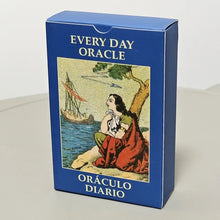 Boîte en carton bleue pour cartes tarot oracle italien avec illustration femme en robe rouge près de l eau