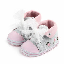 Chaussures brodée pour bébé fille - Enjouet