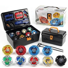 Coffret toupies combat beyblade avec toupies colorées et lanceurs assortis disponible en magasins de jouets