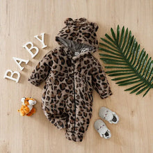 Combinaison bébé unisexe en peluche leopard avec capuche à oreilles dours pour nouveau-nés