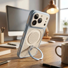 Coque de téléphone magnétique light blue et crème avec support intégré perforé finition mate vue arrière
