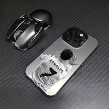 Coque iPhone football Ronaldo en argent réfléchissant avec image noir et blanc de Cristiano Ronaldo numéro 7 au dos