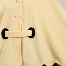 Manteau en laine crème avec boutons noirs circulaires pour costume mimiqui pokemon adulte idéal soirées déguisées