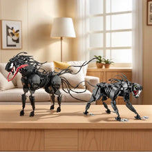 Modèle lego technic créature alien 2 en 1 noir et rouge avec deux créatures articulées et éléments mobiles cheval mutant et chien mutant