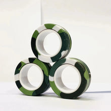 Lot de 3 anneaux magnétiques à manipuler camouflage vert noir blanc avec finition brillante en interlock
