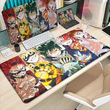 Tapis de souris xxl académie de super-héros avec bords cousus et illustration anime vibrante sur surface lisse