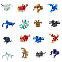 Lot de boules de combat transformables avec petites créatures colorées translucides et opaques aux designs animaliers