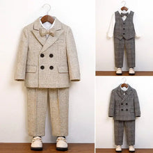 Costume de cérémonie garçon à carreaux beige 4 pièces avec nœud papillon et gilet assorti élégance formelle