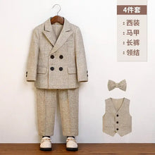 Costume de cérémonie garçon à carreaux en laine beige comprenant veste croisée à boutons noirs et pantalon avec nœud papillon