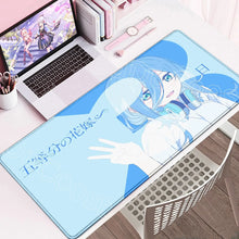 Tapis de souris xxl cinq sœurs manga bleu avec personnage anime cheveux bleu clair et surface lisse