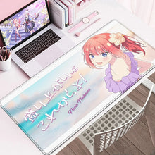 Tapis de souris xxl cinq manga avec illustration anime nino nakano rose en texture douce rectangulaire