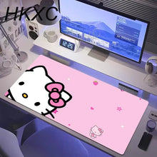 Tapis de souris grand format rose avec motif hello kitty et petits personnages petit chat kawaii