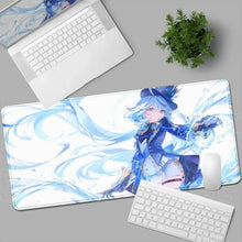 Tapis de souris xxl manga héroïne aquatique bleu et blanc avec finition brillante rectangulaire