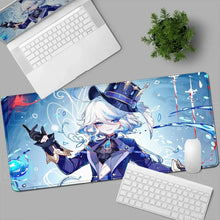 Tapis de souris xxl manga héroïne aquatique bleu et blanc avec finition brillante et surface rectangulaire