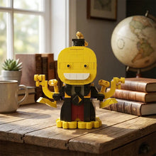 Figurine lego jaune et noire avec sourire et plusieurs bras pour construction koro sensei d’assassination classroom 512 pièces