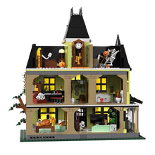 Jeu de construction maison hantée victorienne en lego avec toit noir et murs jaunes 1707 pièces