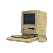 Modèle beige lego style ordinateur rétro vintage apple macintosh avec écran sombre et clavier intégré construction ordinateur rétro 304 pièces