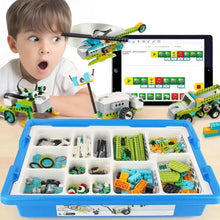 Boîte de rangement bleue en plastique avec composants électroniques lego technic colorés pour kit de robotique programmable avec connexion bluetooth low energy