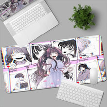 Tapis de souris xxl romance fleurie manga avec surface douce et motifs kagari kaoruko aux bordures roses