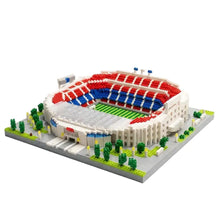 Modèle terminé de construction stade de football en briques plastiques rouges et bleues avec notice d’assemblage incluse