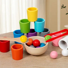 Jeu de tri des couleurs montessori en bois avec gobelets colorés et boules assorties, parfait pour magasins de jouets