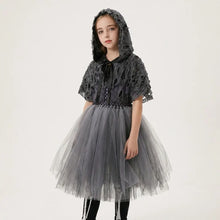 Robe cape à capuche en dentelle gris foncé avec jupe en tulle et ruban noir pour halloween ange fêtes costumées