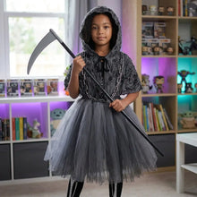Gray tulle skirt with lace bodice and hooded capelet for halloween ange de la mort fêtes costumées cape à capuche