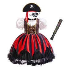 Déguisement halloween pirate fille rouge et noir avec corset marron manches bouffantes et chapeau tricorne skull