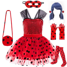 Déguisement princesse ladybug miraculous avec corsage rouge à sequins et pois noirs et jupe tutu rouge en tulle