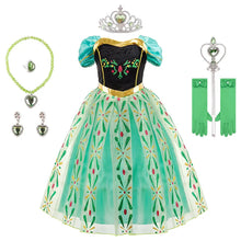 Robe cosplay reine des neiges anna en tissu teal et noir avec broderies florales dorées et jupe transparente pailletée verte