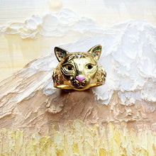 Bague chat dorée en argent 925 avec zircon et visage de chat orné de pierres colorées détaillées