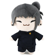 Peluche chibi sorciers manga cheveux gris vêtue d’un uniforme noir à bouton doré peluches sorciers manga