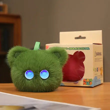 Peluche intelligent en forme dours vert avec yeux bleus lumineux et petite sangle verte idée cadeau enfant