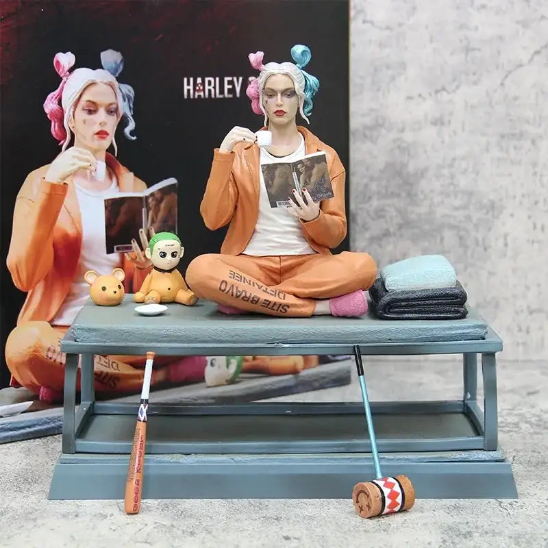 Harley Quinn Suicide Squad Figurine - Toy Enjouet Harley Quinn Suicide Squad Figurine - Toy Enjouet