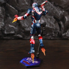 Figurine marvel iron patriot 17cm en armure bleue, rouge et blanche avec effets de flammes aux mains et pieds