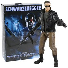 Figurine terminator t-800 arnold schwarzenegger en veste cuir noir tenant un fusil avec pantalon marron