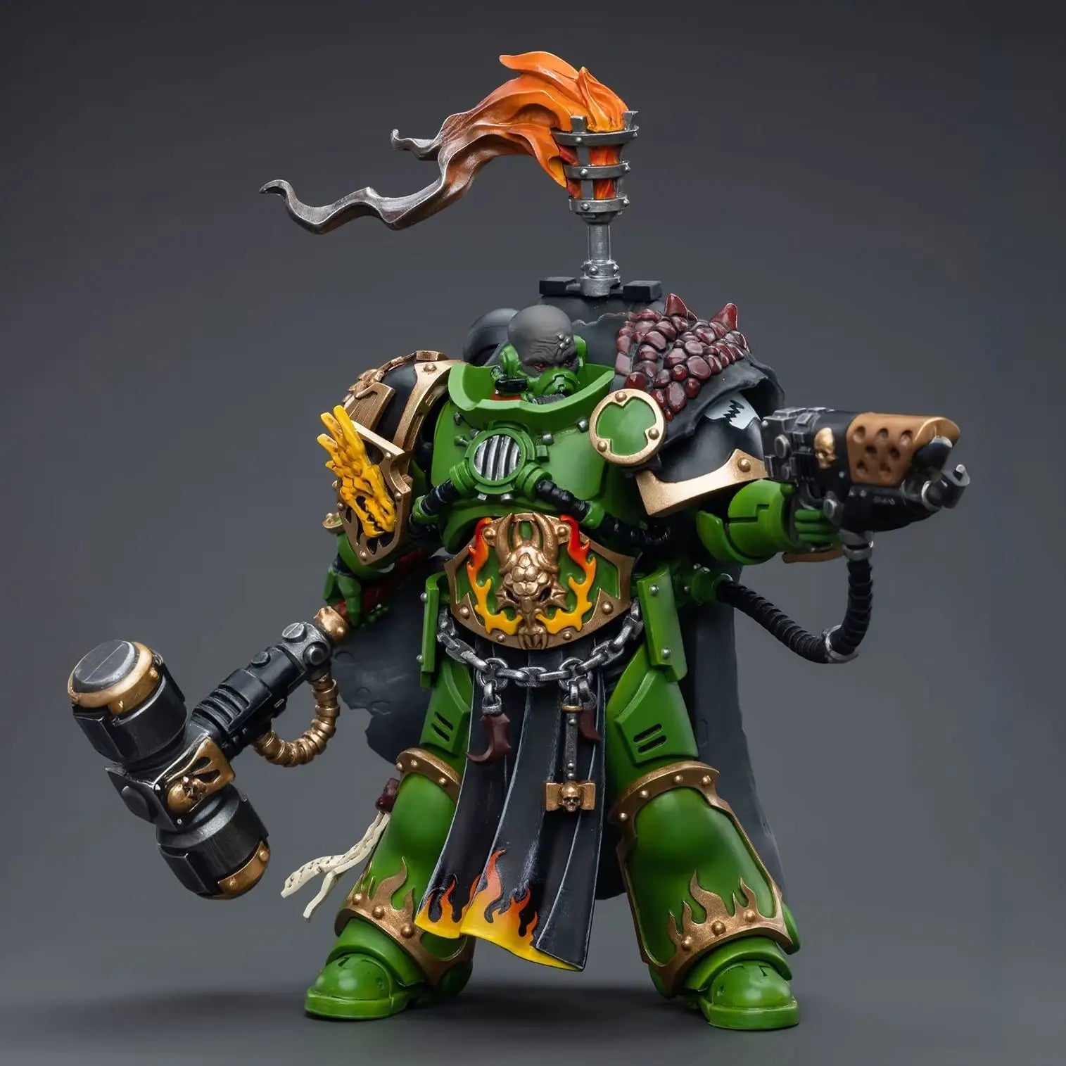Warhammer 40K Captain Adrax Figurine