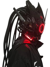 Masque futuriste lumineux noir avec lumières led rouges et câbles rappelant des dreadlocks pour halloween futuriste lumineux