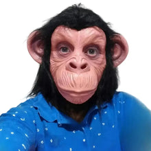 Masque intégral gorille avec poils noirs réalistes et peau faciale rose détaillée pour halloween