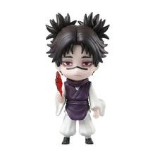Figurine nendoroid choso de jujutsu kaisen avec cheveux noirs en piques, gilet violet et objet rouge en main